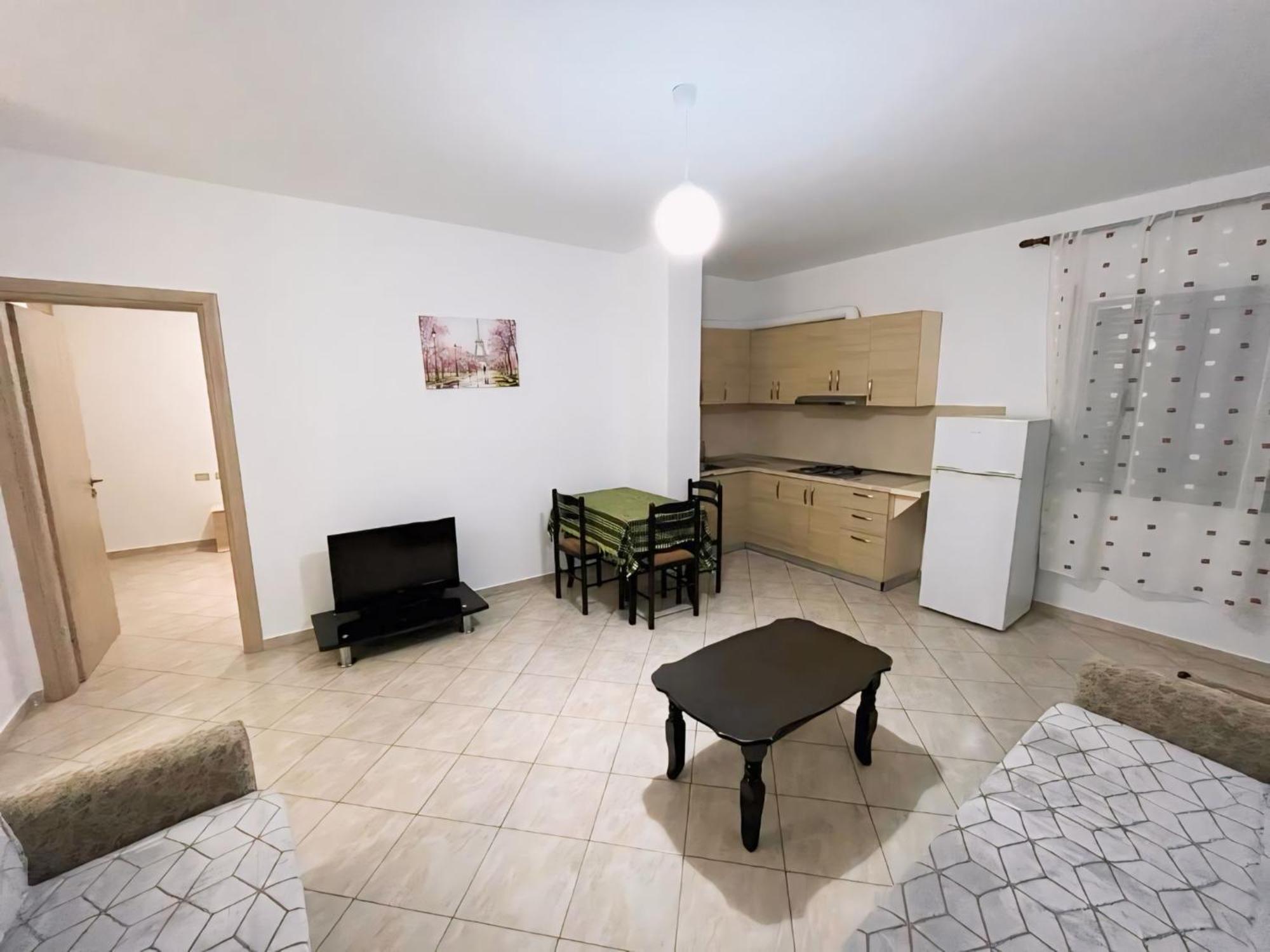 Gerald'S Central Apartments Vlore Exterior photo